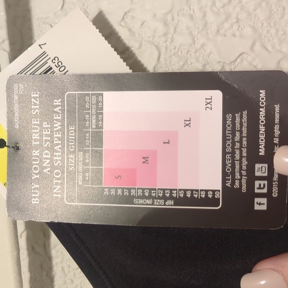 Maidenform always smoothing seamless bodybriefer black shapewear bodysuit - Picture 3 of 10